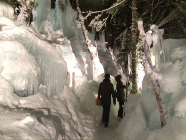 氷の散歩道